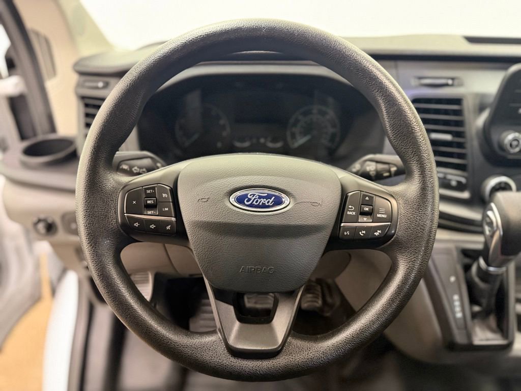 Used 2024 Ford Transit 250 Low Roof AWD w/ Exterior Upgrade Package image 15