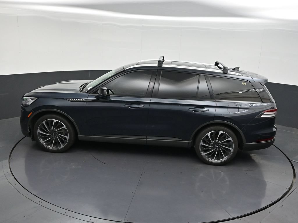 Used 2024 Lincoln Aviator Reserve w/ Equipment Group 201A RWD image 17