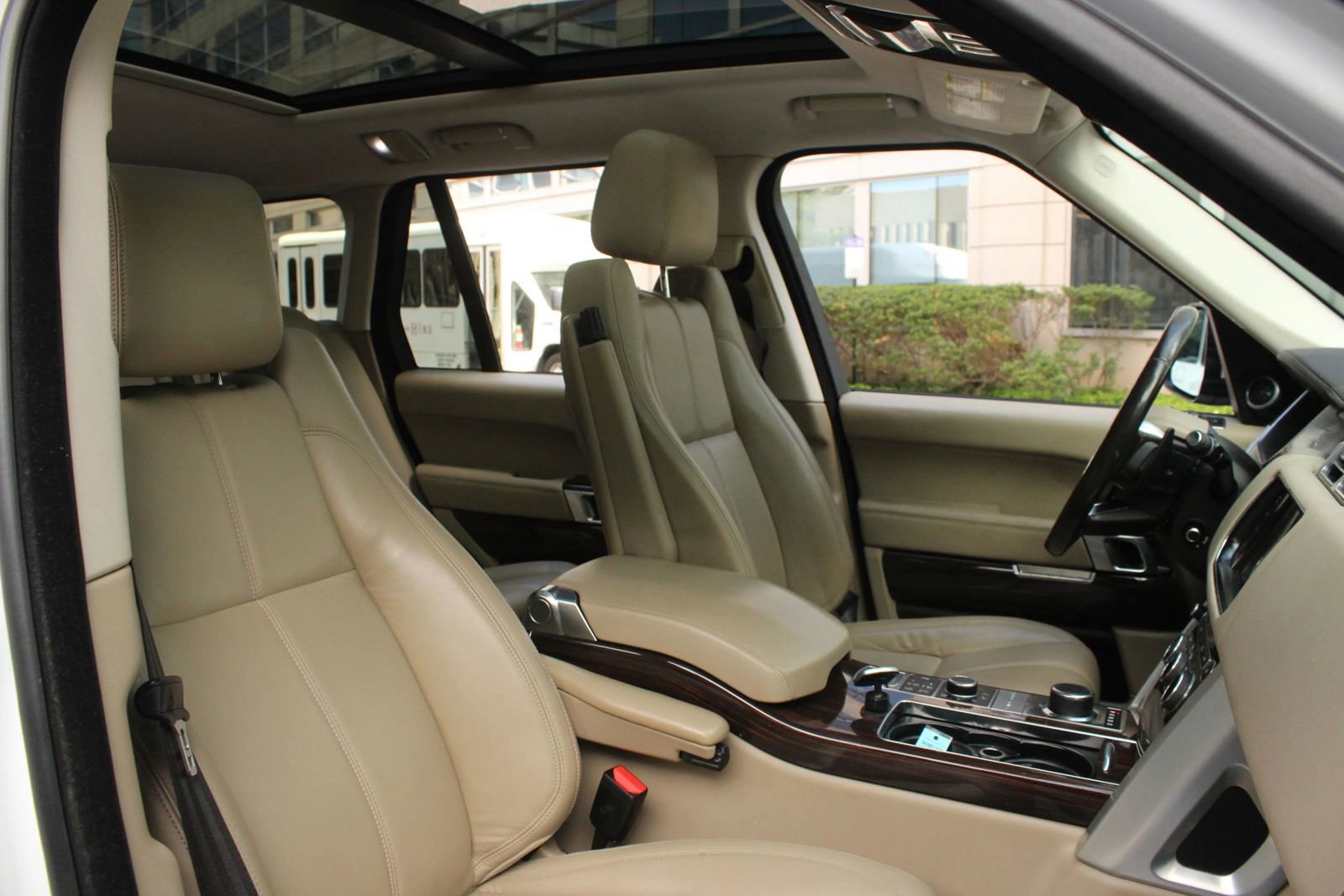 Used 2014 Land Rover Range Rover AWD/4WD image 27