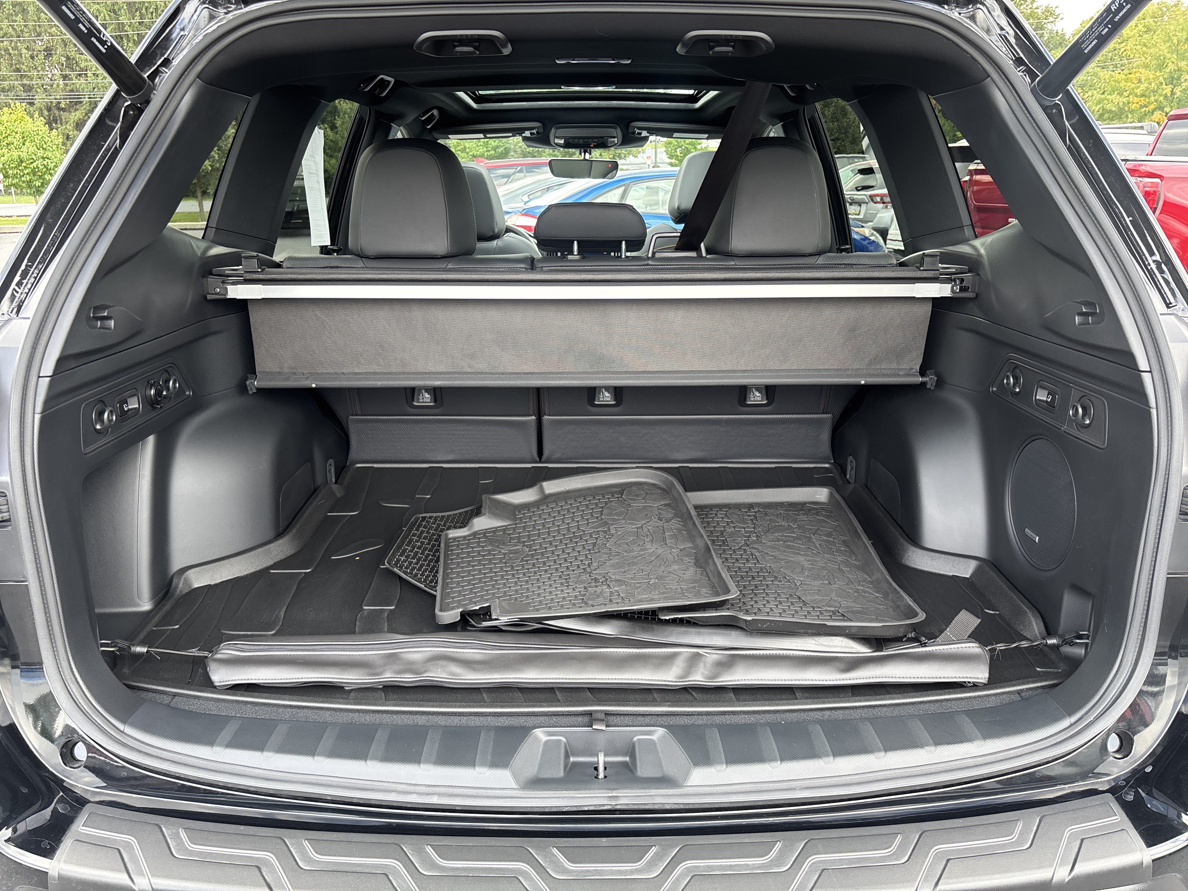 Certified 2025 Subaru Forester Wilderness AWD/4WD image 31