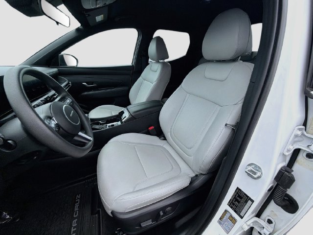 Used 2025 Hyundai Santa Cruz SEL FWD image 21
