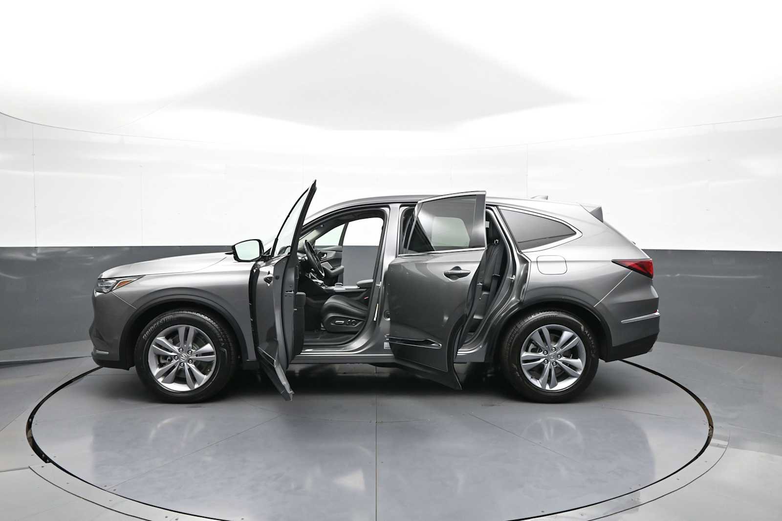 Used 2024 Acura MDX SH-AWD image 46