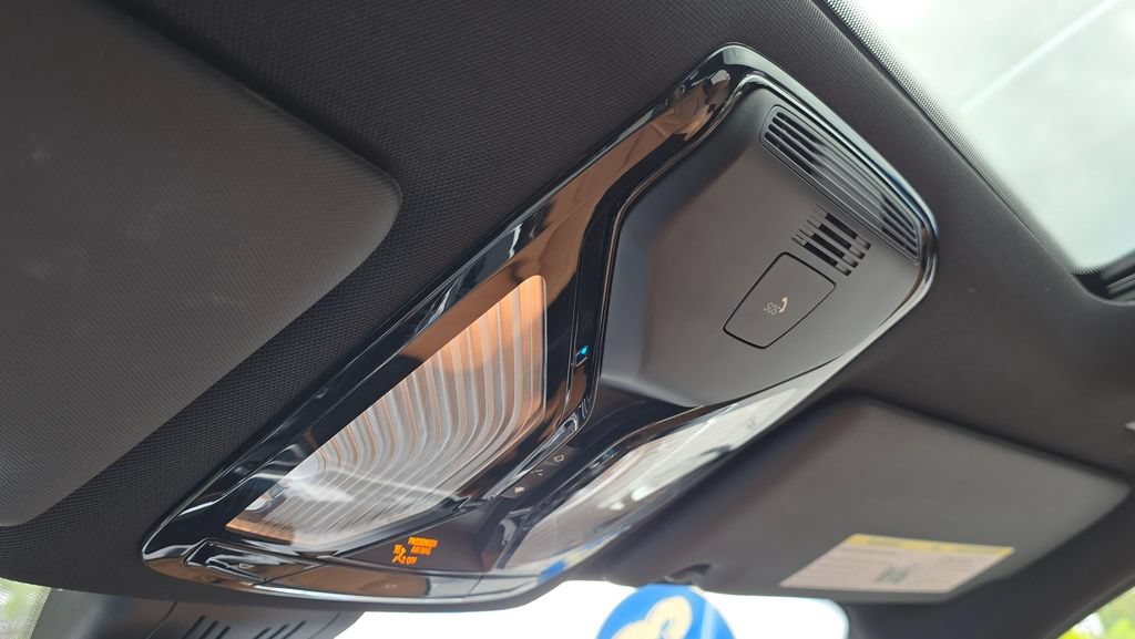 Used 2023 BMW i4 eDrive40 w/ Premium Package RWD image 73