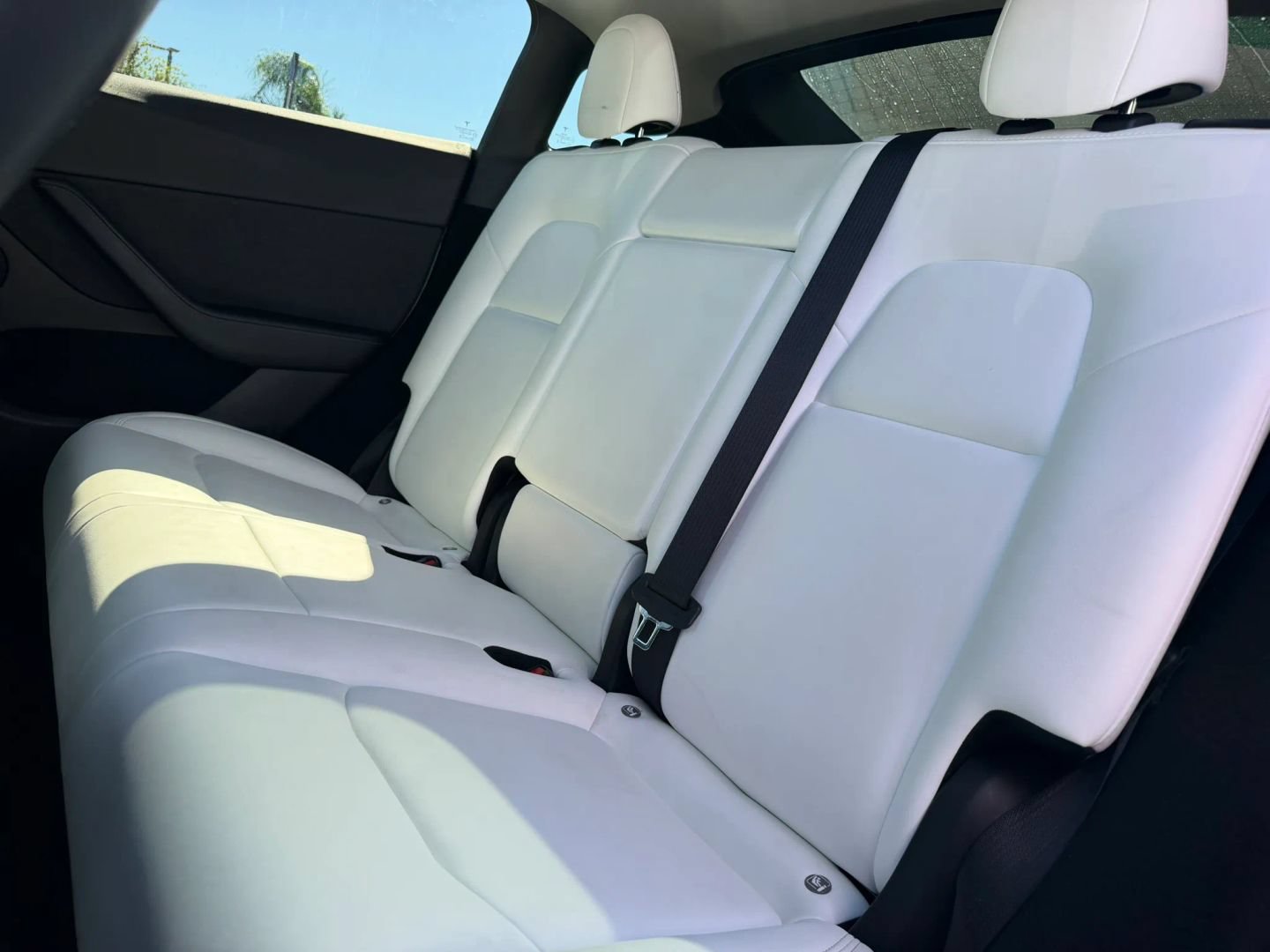 Used 2023 Tesla Model Y AWD image 13