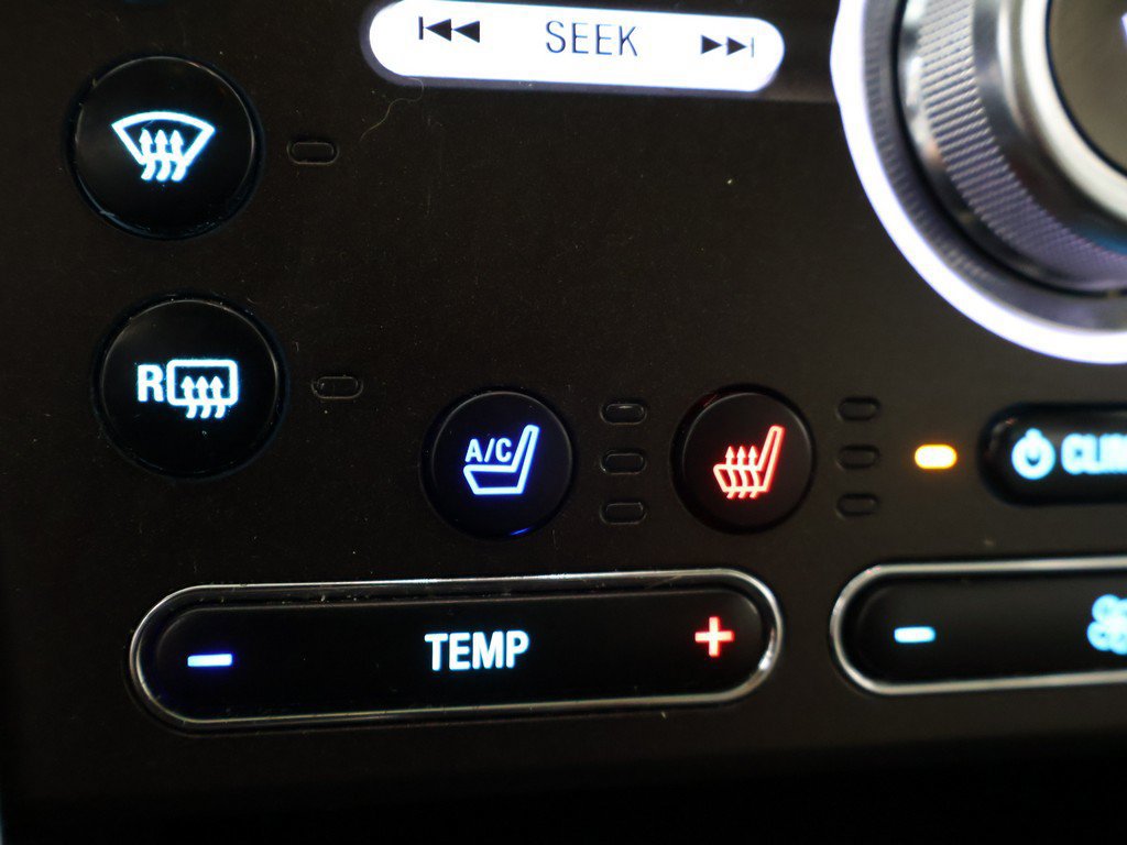 Used 2018 Ford Explorer Platinum AWD/4WD image 59