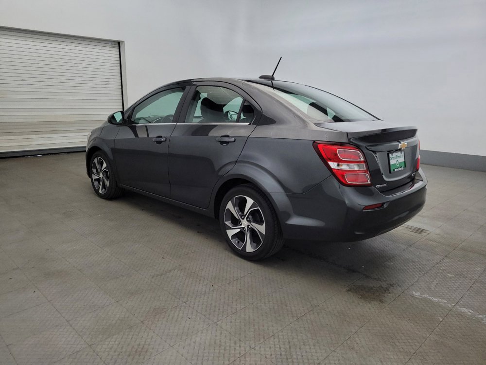Used 2020 Chevrolet Sonic Premier FWD image 3