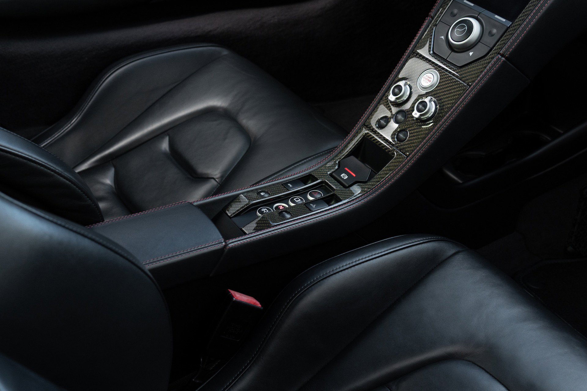 Used 2013 McLaren MP4-12C image 48