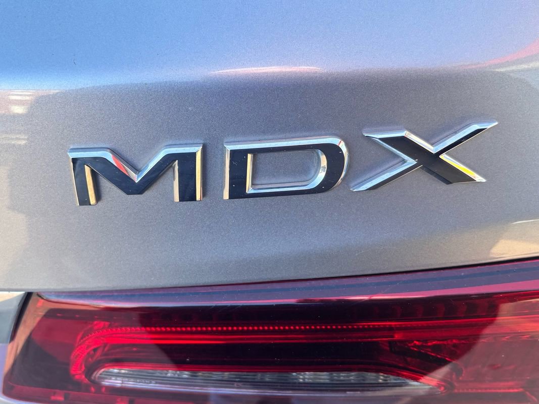 Used 2018 Acura MDX SH-AWD w/ Technology Package image 11