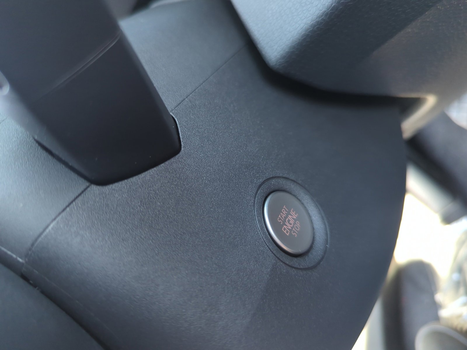 New 2025 Volkswagen ID.4 Pro S RWD image 28