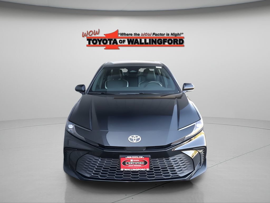 Used 2025 Toyota Camry SE FWD image 7