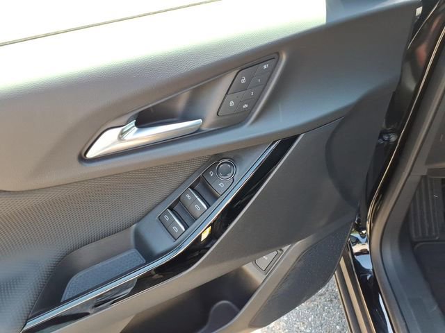Used 2025 Chevrolet Equinox RS w/ Safety and Technology Package AWD/4WD image 17