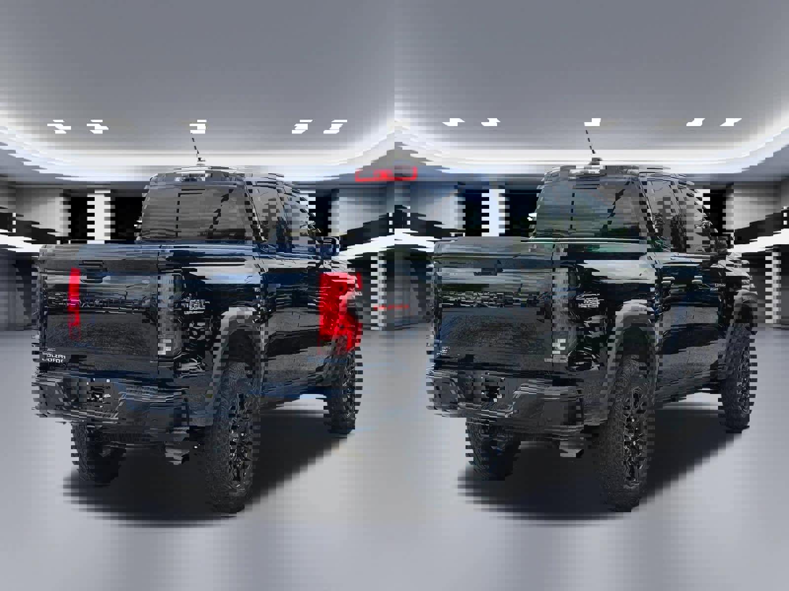 Used 2023 Chevrolet Colorado Trail Boss w/ Technology Package AWD/4WD image 6