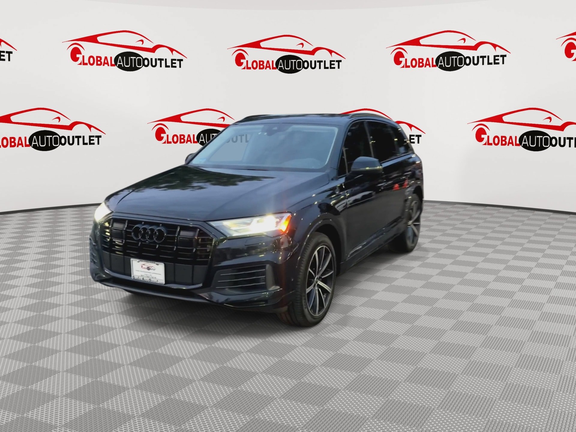 Used 2023 Audi Q7 3.0T Premium Plus AWD/4WD image 4