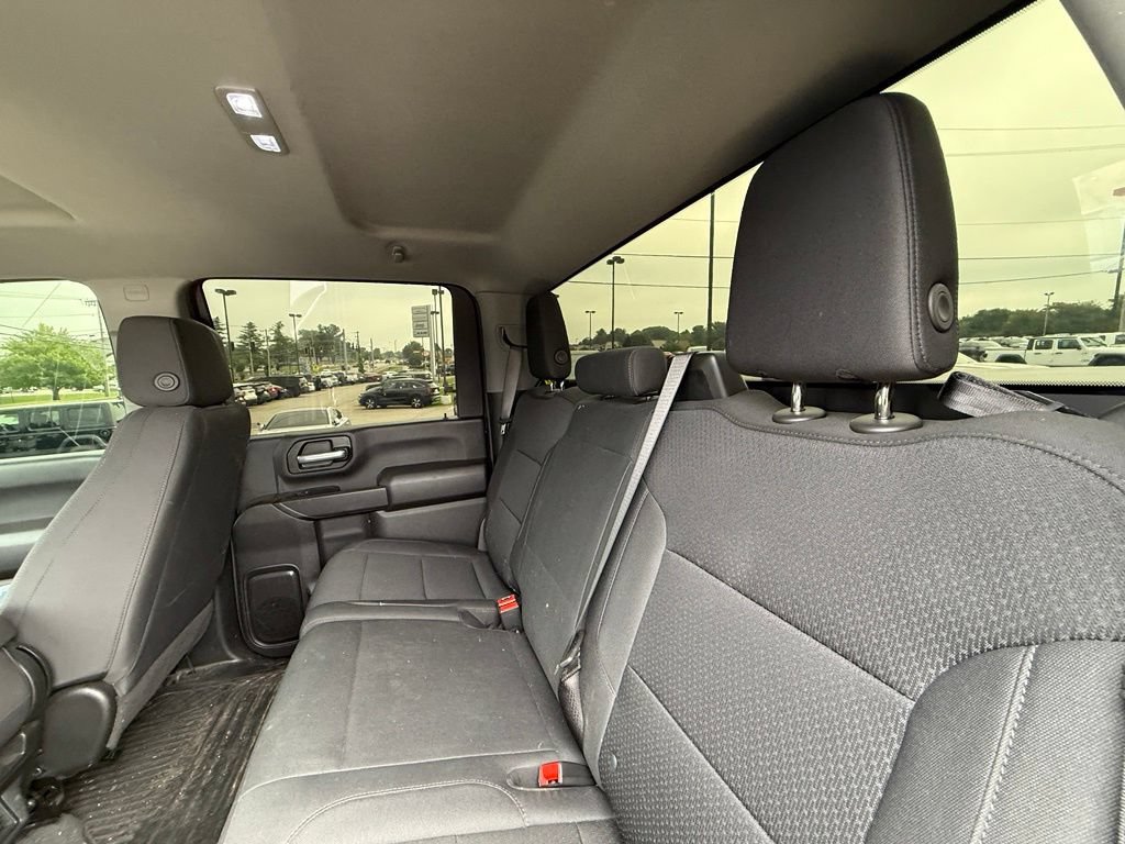 Used 2025 Chevrolet Silverado 2500 Custom w/ Custom Blackout Package AWD/4WD image 24