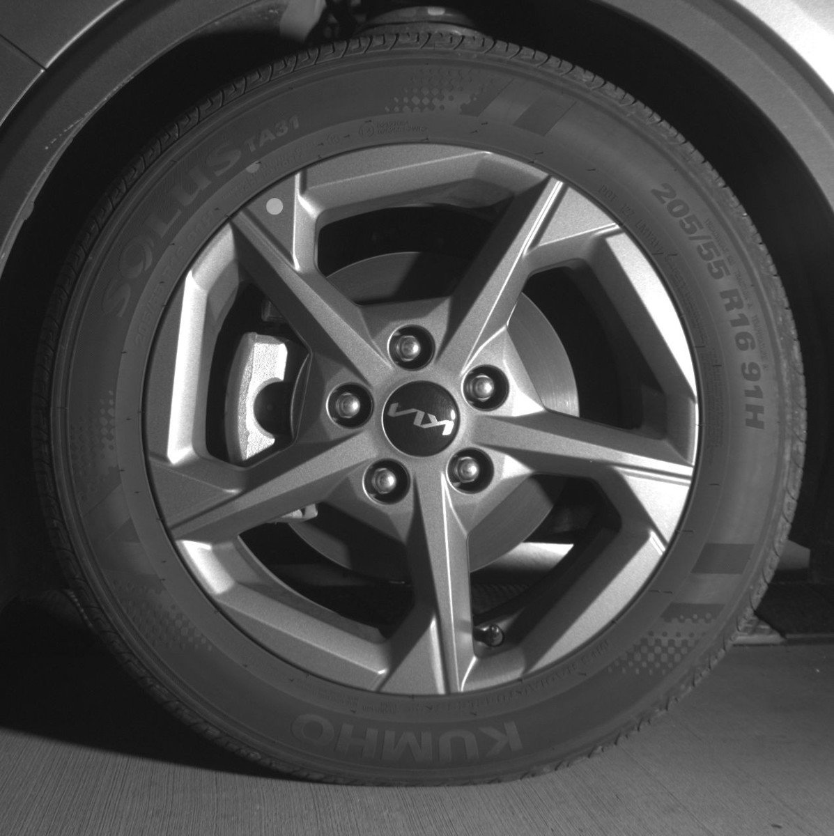 Used 2025 Kia K4 LXS image 12