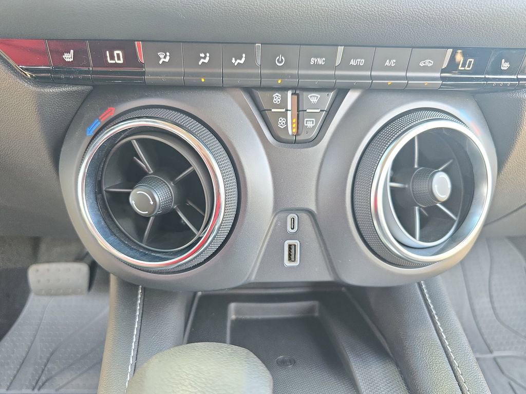 Used 2024 Chevrolet Blazer LT w/ Convenience Package image 25