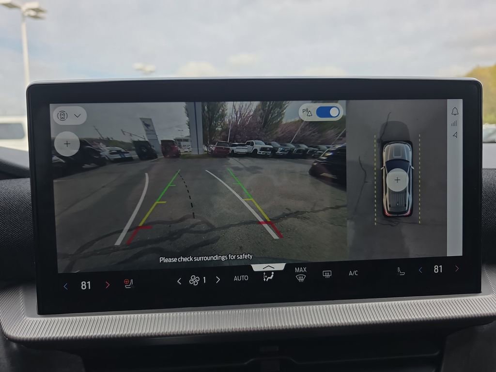 Used 2025 Ford Explorer Platinum w/ LUX Leather Package AWD/4WD image 34