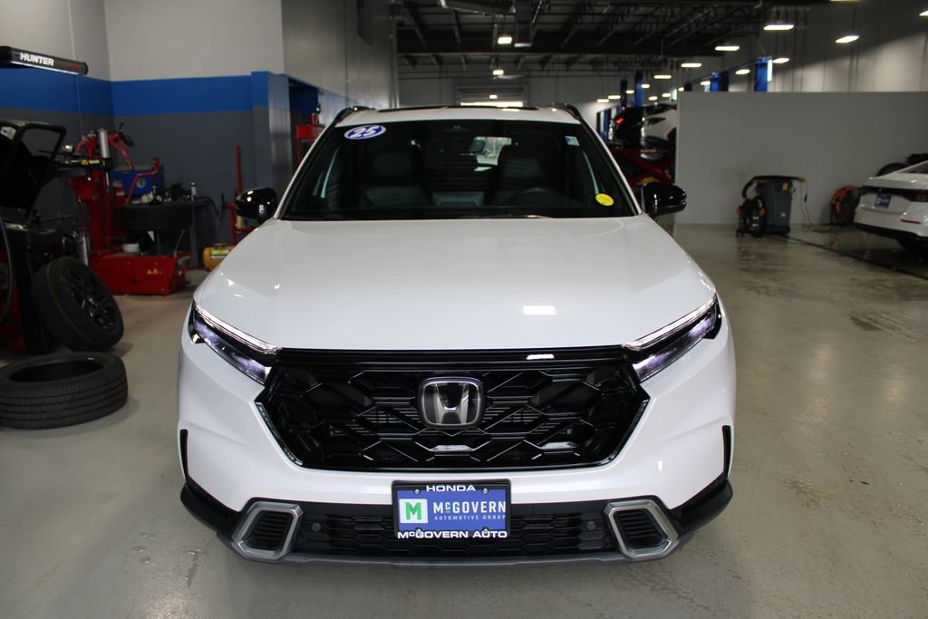 Used 2025 Honda CR-V Sport Touring image 3