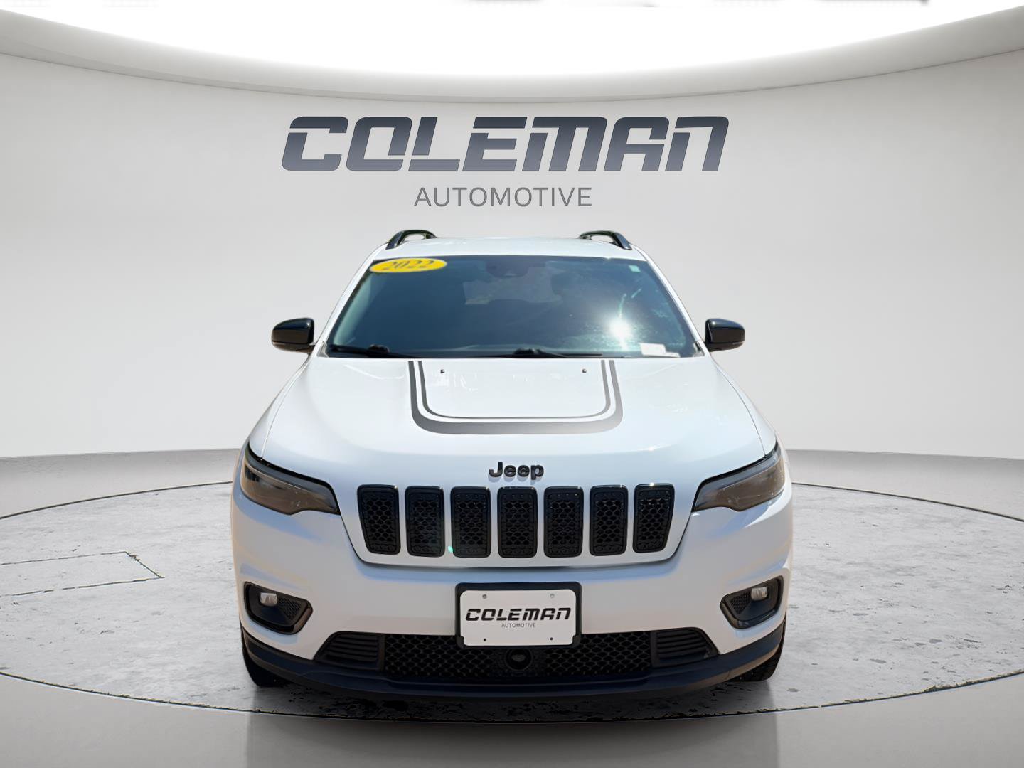 Used 2022 Jeep Cherokee Latitude AWD/4WD image 8