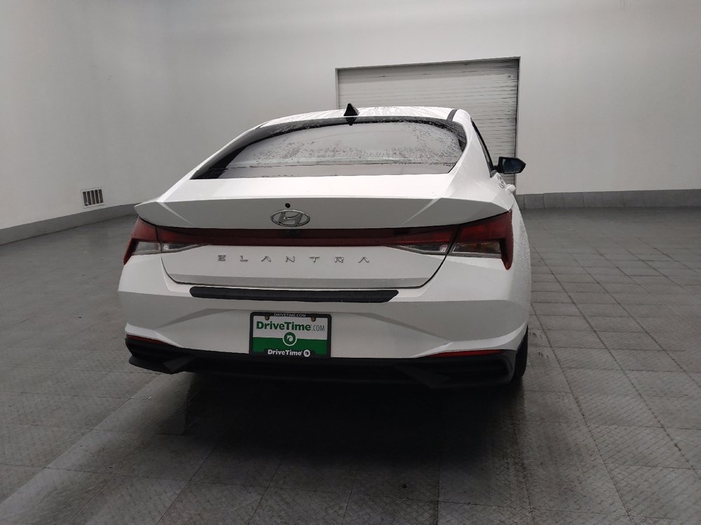 Used 2021 Hyundai Elantra SEL FWD image 7