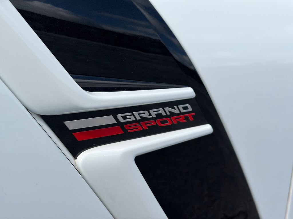 Used 2019 Chevrolet Corvette Grand Sport RWD image 28