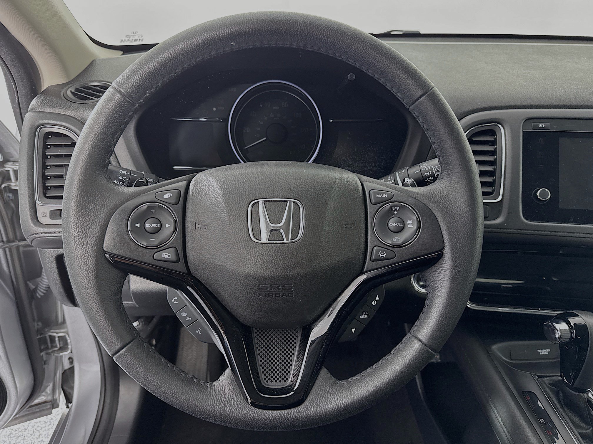 Certified 2020 Honda HR-V Touring image 11