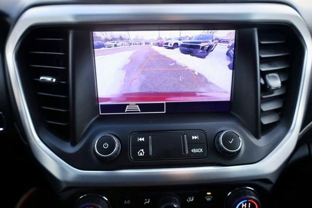 Certified 2023 GMC Acadia SLE w/ Driver Convenience Package image 9