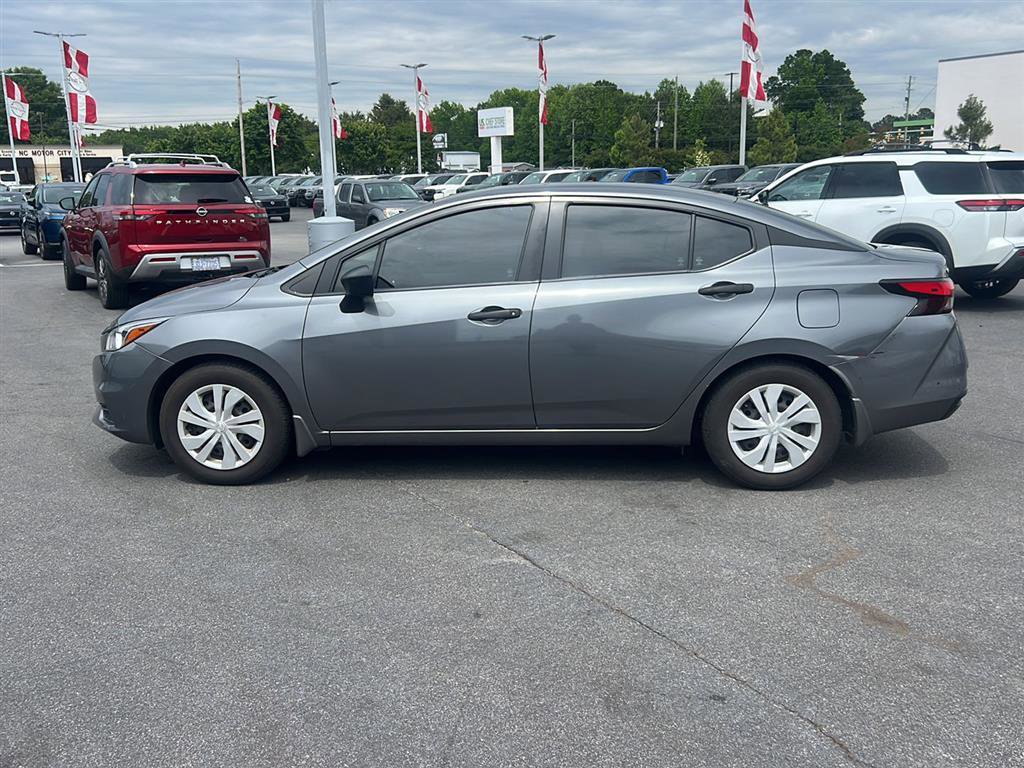 Certified 2022 Nissan Versa S FWD image 10