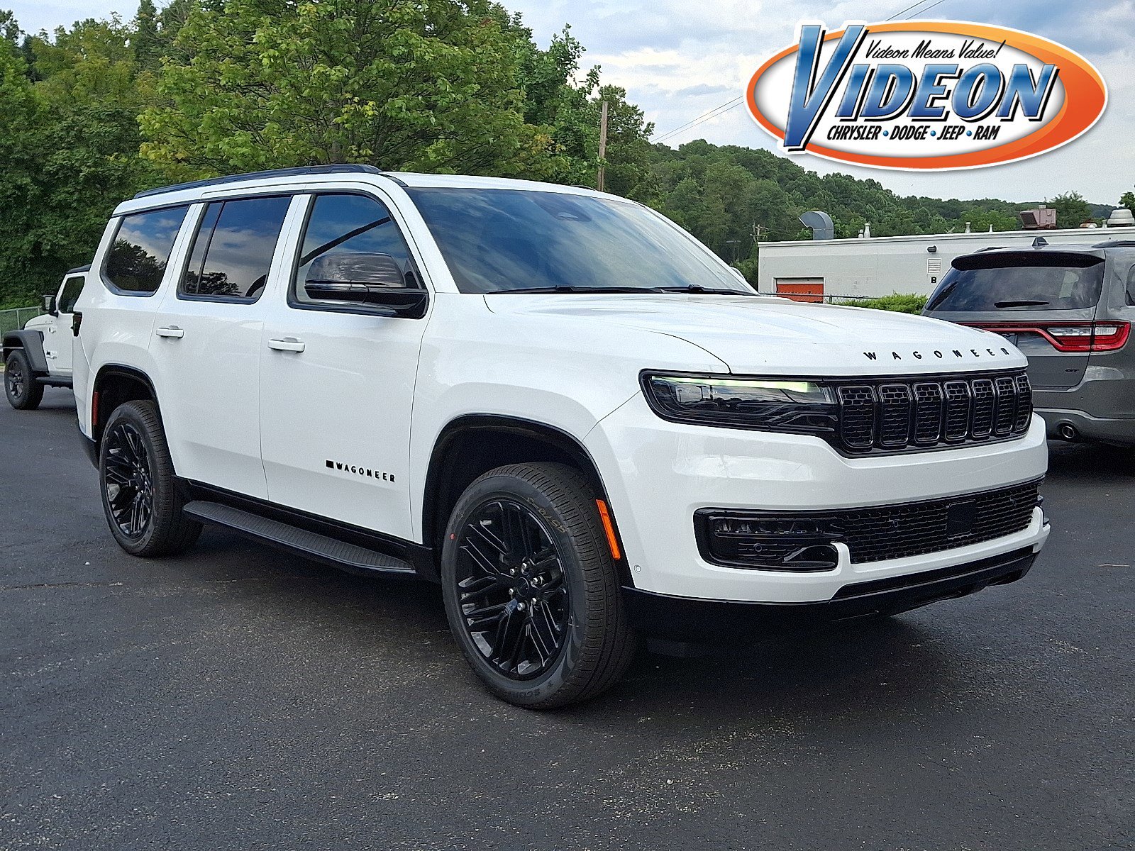 New 2025 Jeep Wagoneer Series II