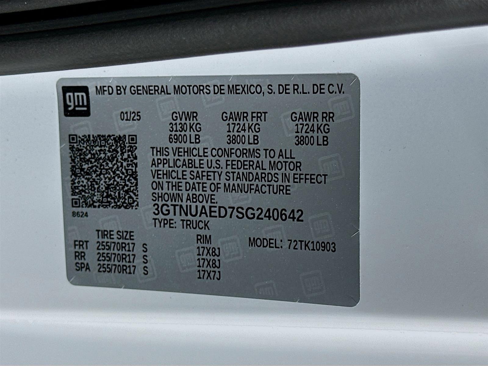 Certified 2025 GMC Sierra 1500 Pro w/ Trailering Package image 24