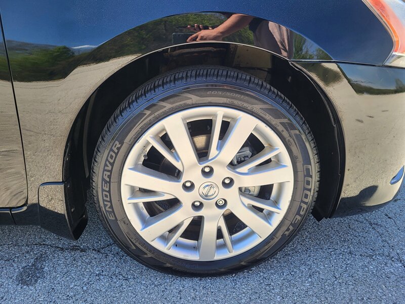 Used 2013 Nissan Sentra SL FWD image 31