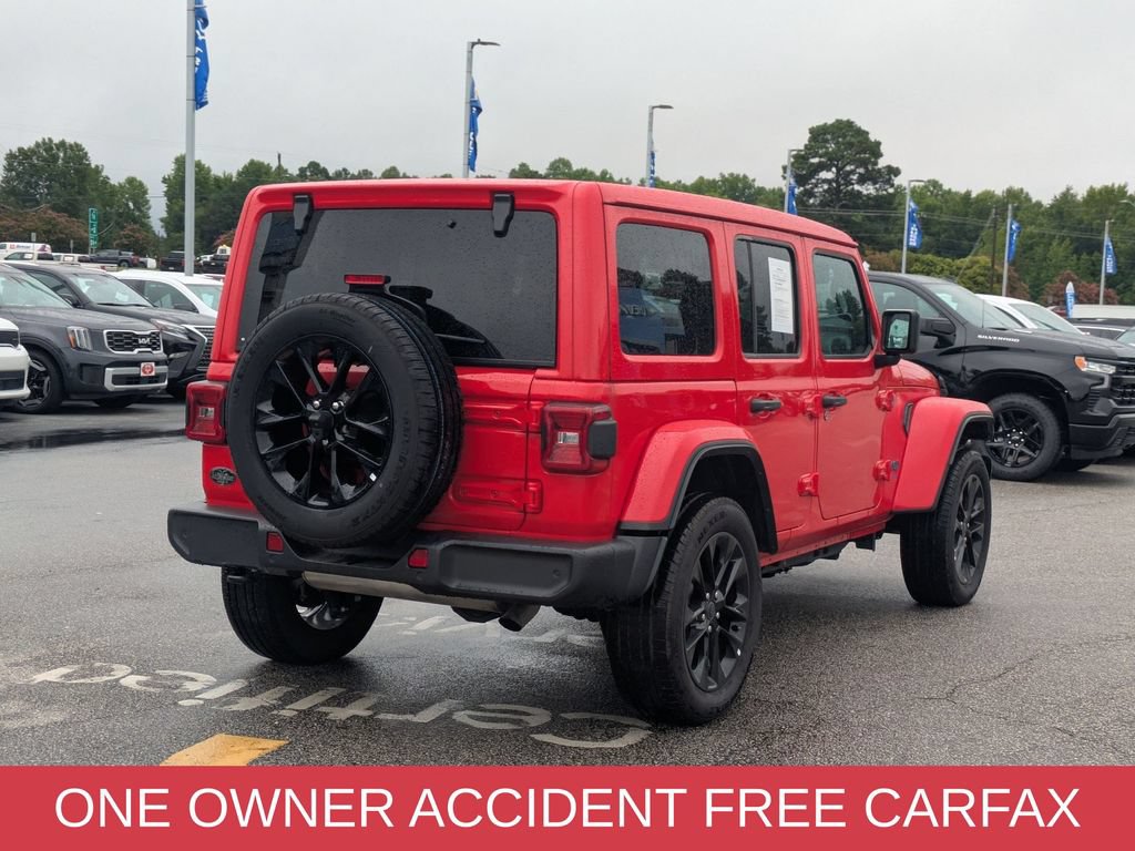 Used 2025 Jeep Wrangler Unlimited Sahara w/ Safety Group AWD/4WD image 3