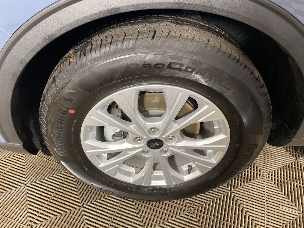 Used 2025 Ford Escape Active image 29