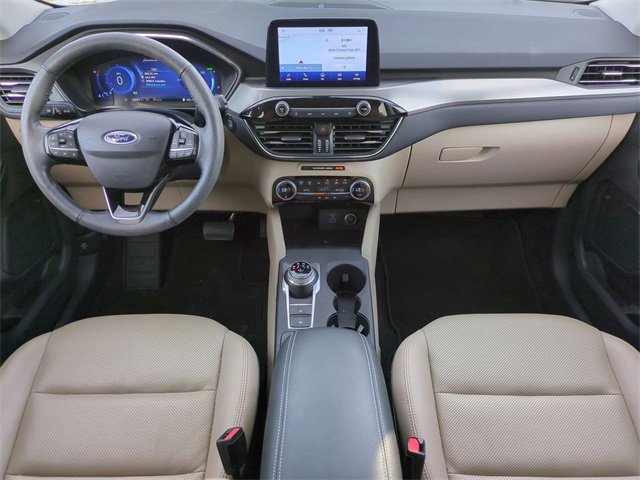 Used 2021 Ford Escape Titanium image 15