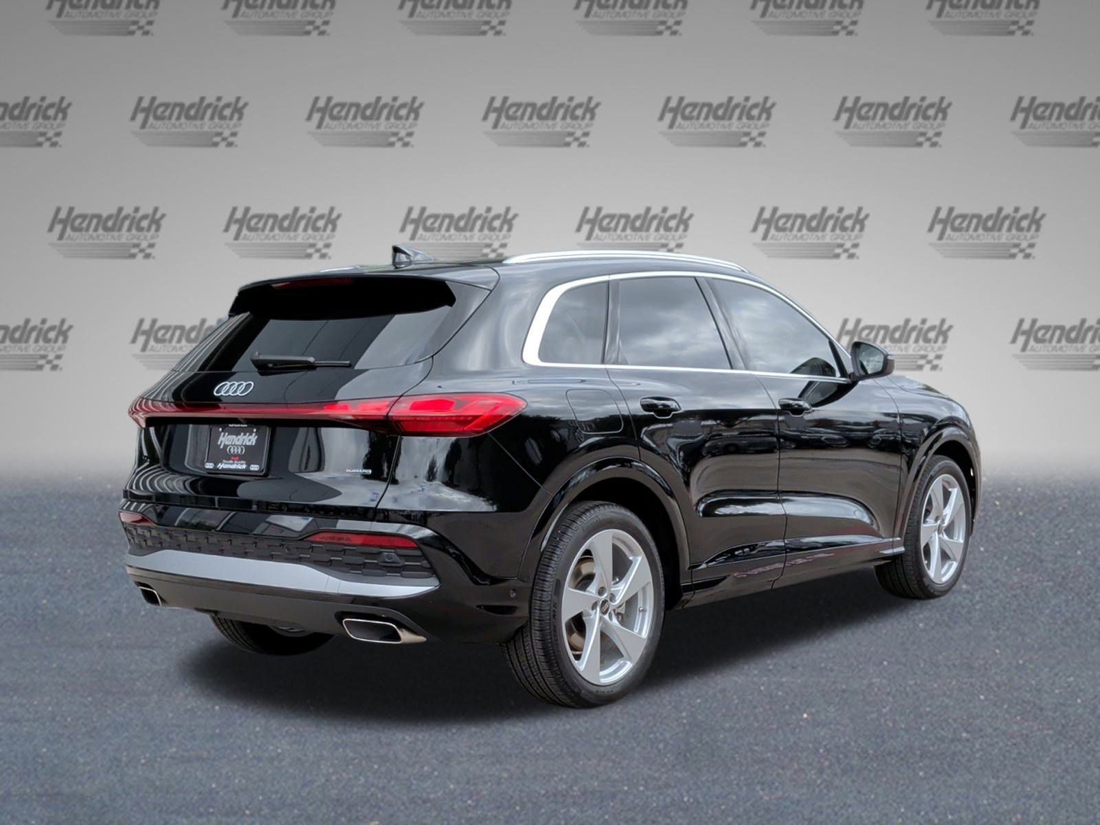 New 2025 Audi Q5 Prestige image 9