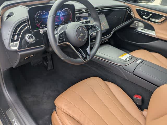 Used 2025 Mercedes-Benz E 350 4MATIC Sedan video 2