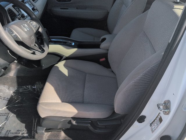 Used 2017 Honda HR-V LX image 15