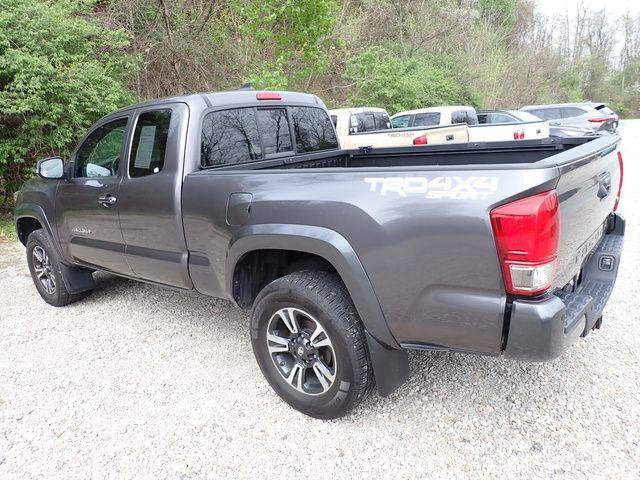 Certified 2017 Toyota Tacoma TRD Sport w/ Premium & Technology Package image 5