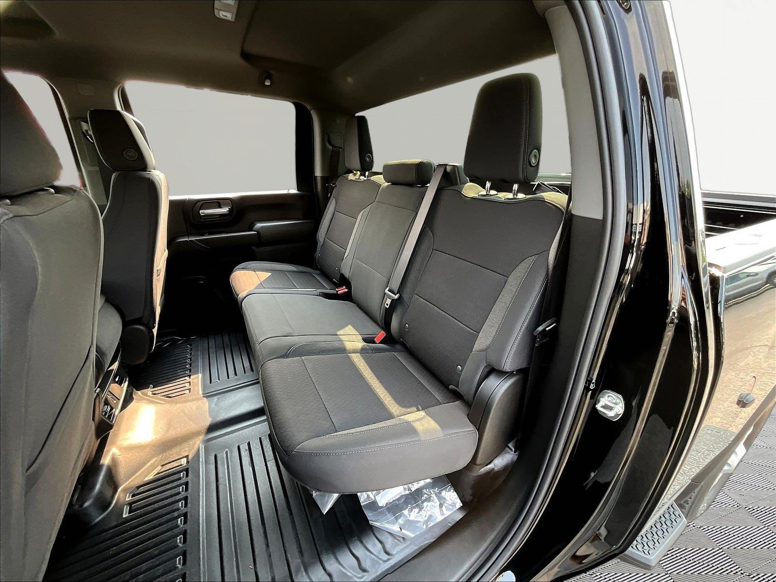 New 2026 GMC Sierra 2500 Pro w/ Convenience Package AWD/4WD image 17