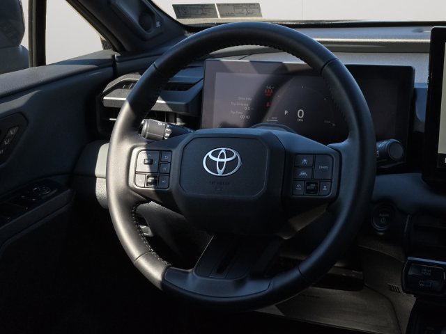 Used 2026 Toyota RAV4 AWD Plug-in Hybrid image 19