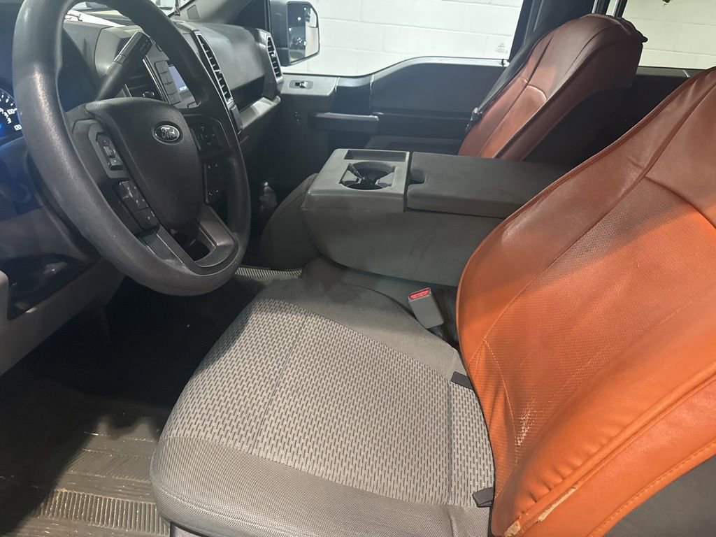 Used 2015 Ford F150 XLT image 19