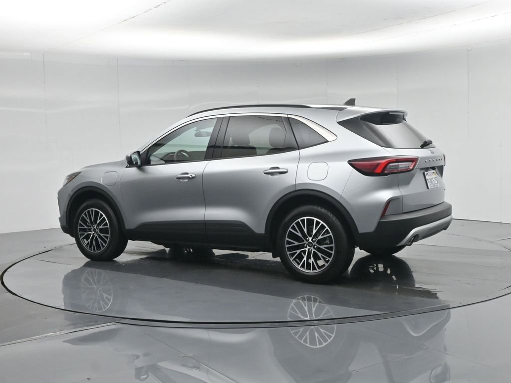 Certified 2023 Ford Escape SE image 7