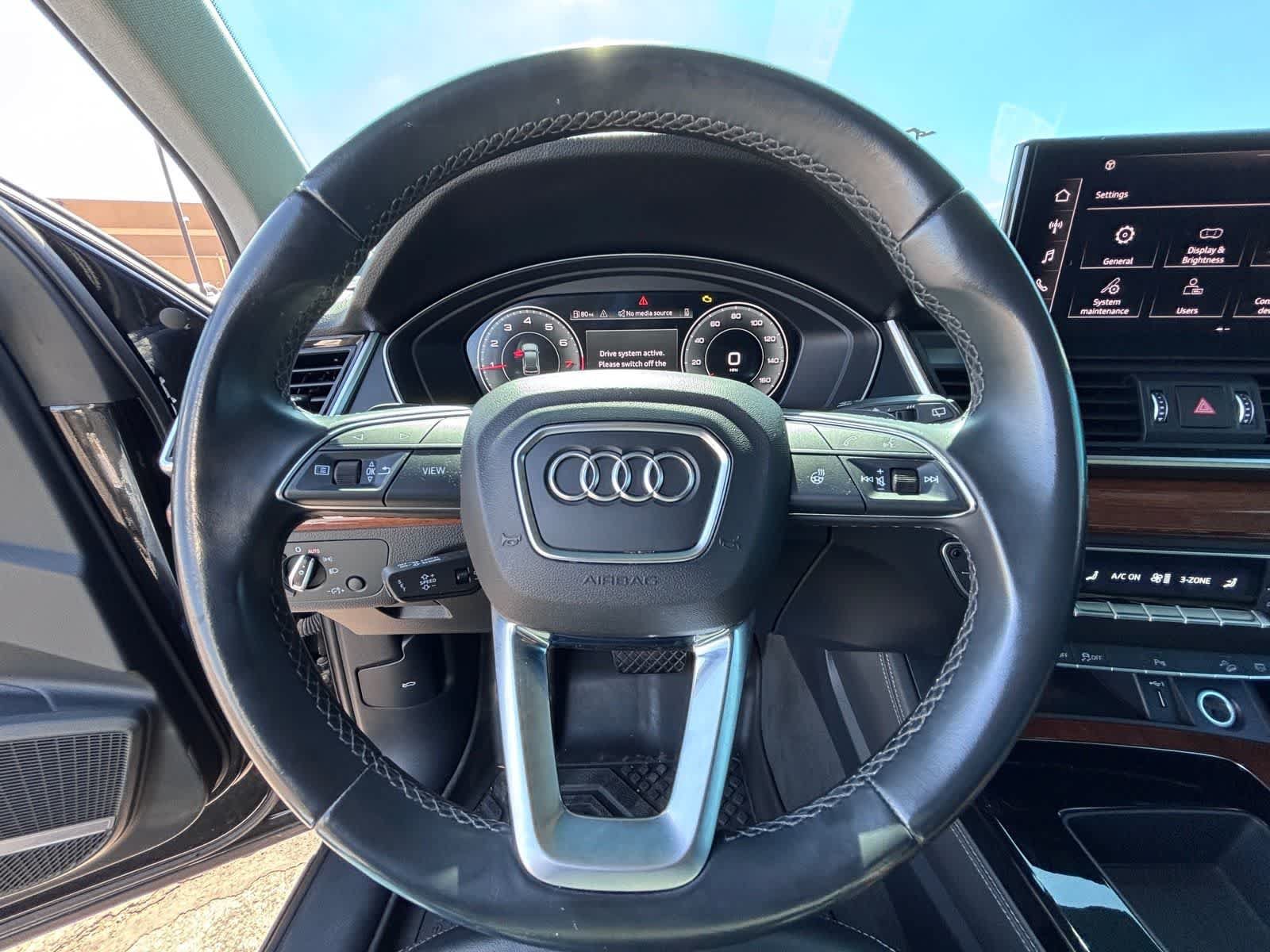 Used 2023 Audi Q5 2.0T Premium Plus AWD/4WD image 17