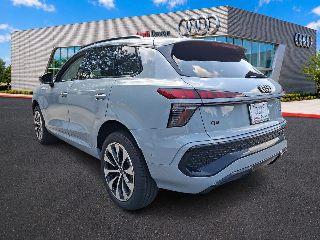 New 2026 Audi Q3 quattro 2.0T AWD/4WD image 3