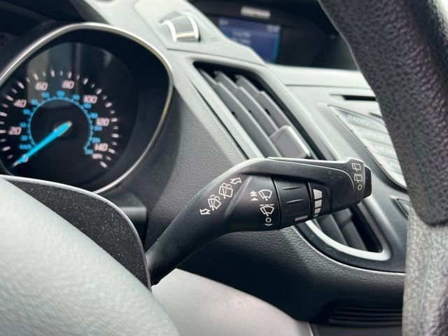Used 2015 Ford Escape SE image 17