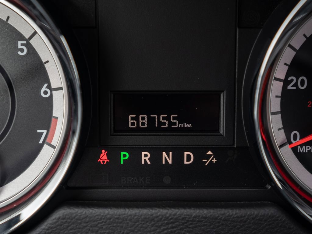 Used 2016 Dodge Grand Caravan SXT image 21