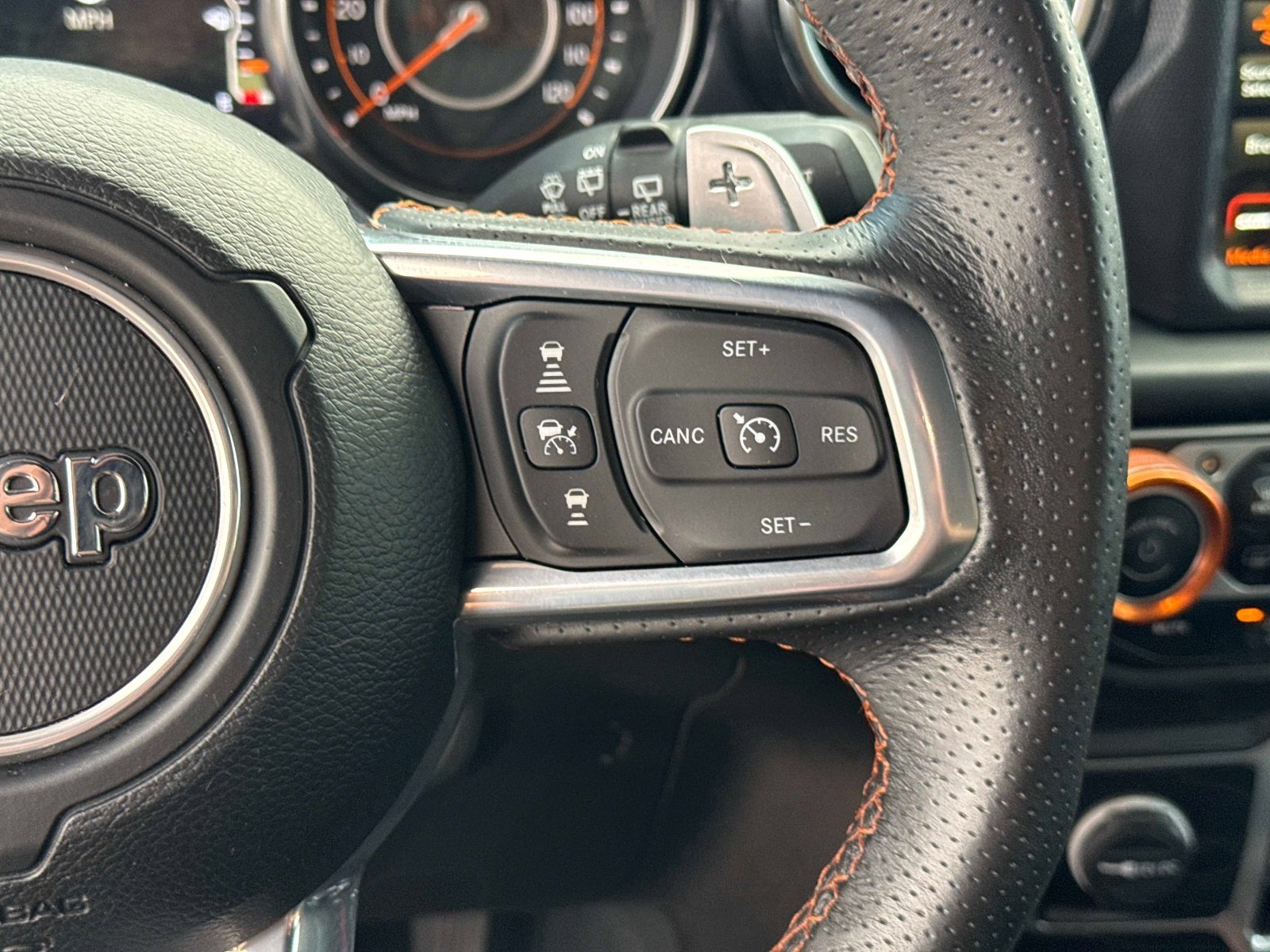 Certified 2023 Jeep Wrangler Unlimited Rubicon 392 w/ Trailer Tow Package image 28