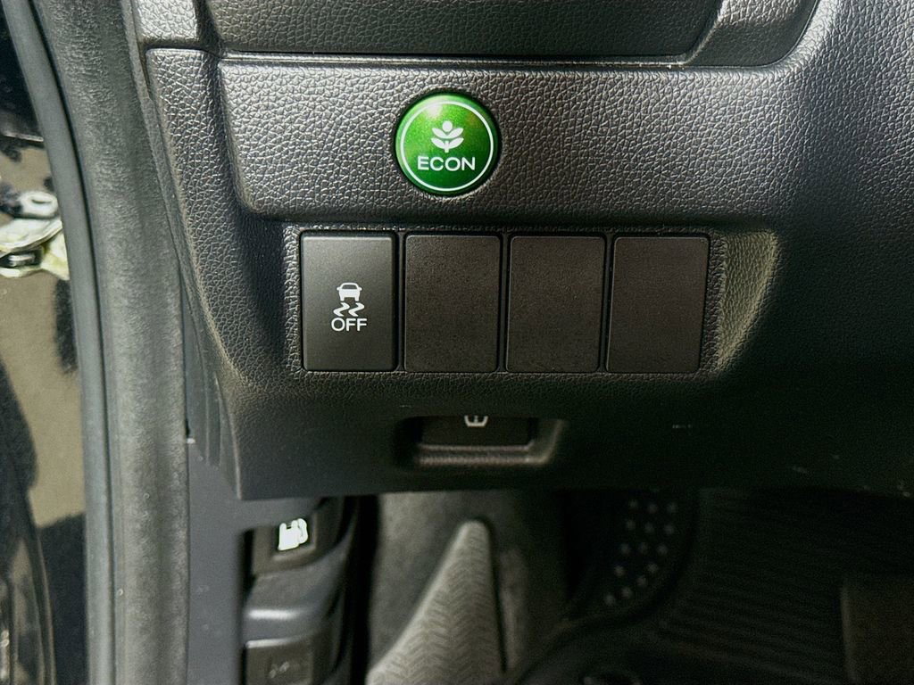 Used 2020 Honda Fit Sport image 11