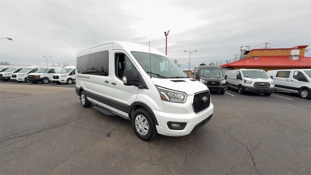 Used 2023 Ford Transit 350 XLT image 2