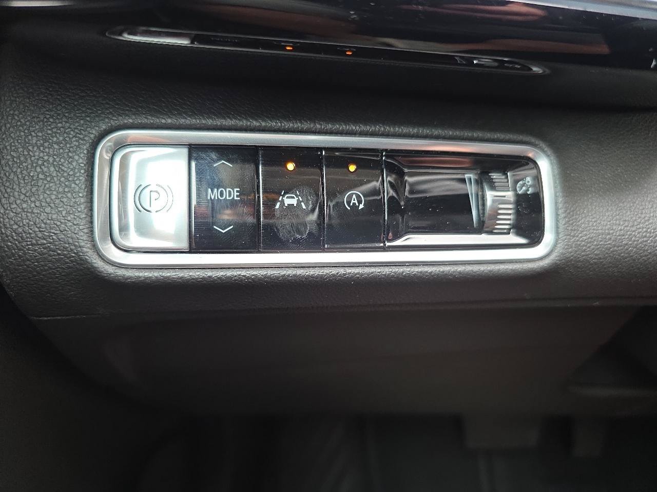 Used 2024 Buick Envision Preferred AWD/4WD image 16